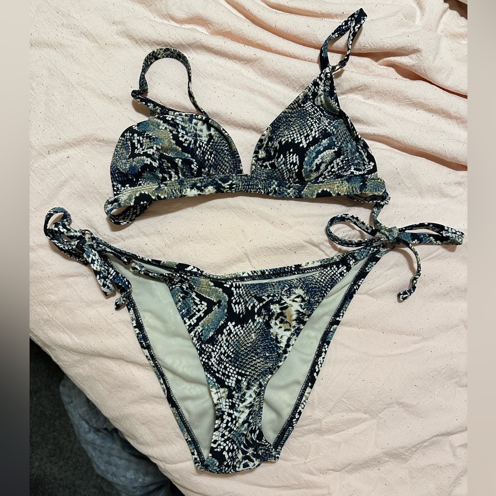 Bikini